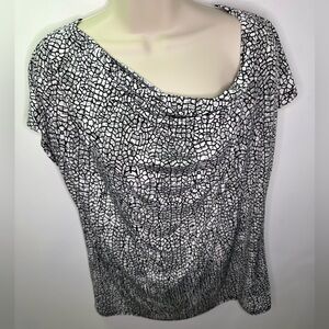 Covington women’s neutral blouse size large